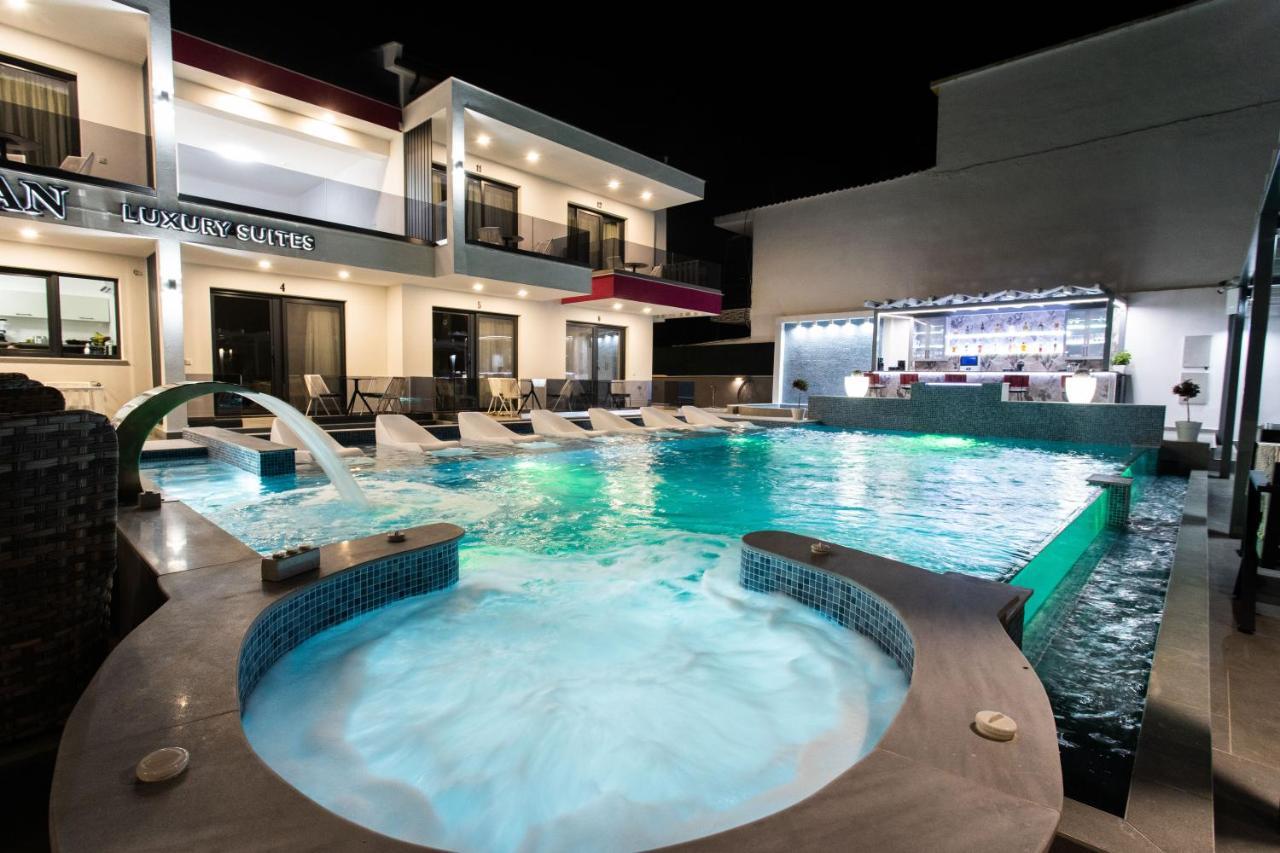 Aeonian Luxury Suites Asprovalta, Adults Only & Kids 12 Plus Bagian luar foto