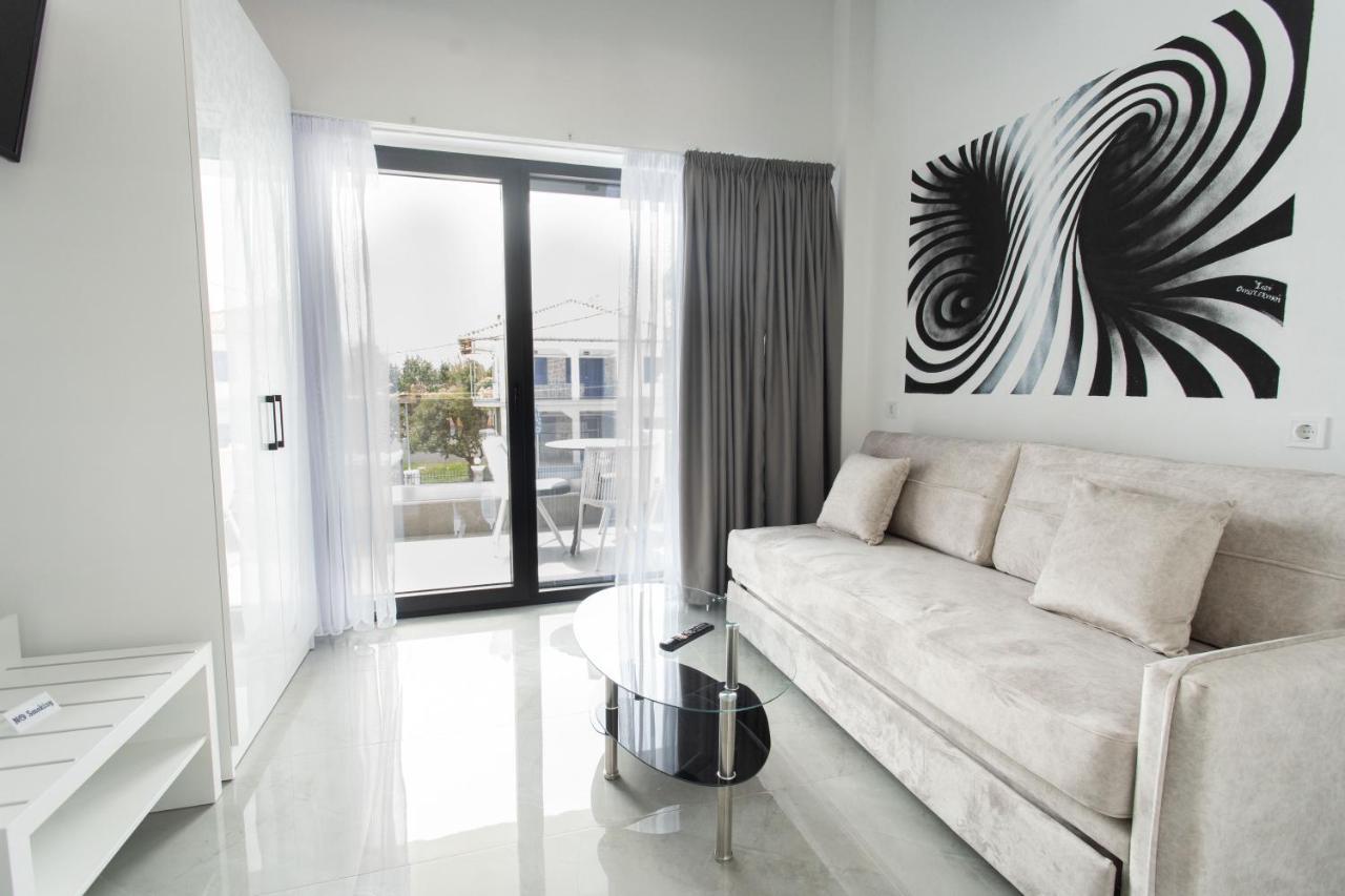 Aeonian Luxury Suites Asprovalta, Adults Only & Kids 12 Plus Bagian luar foto