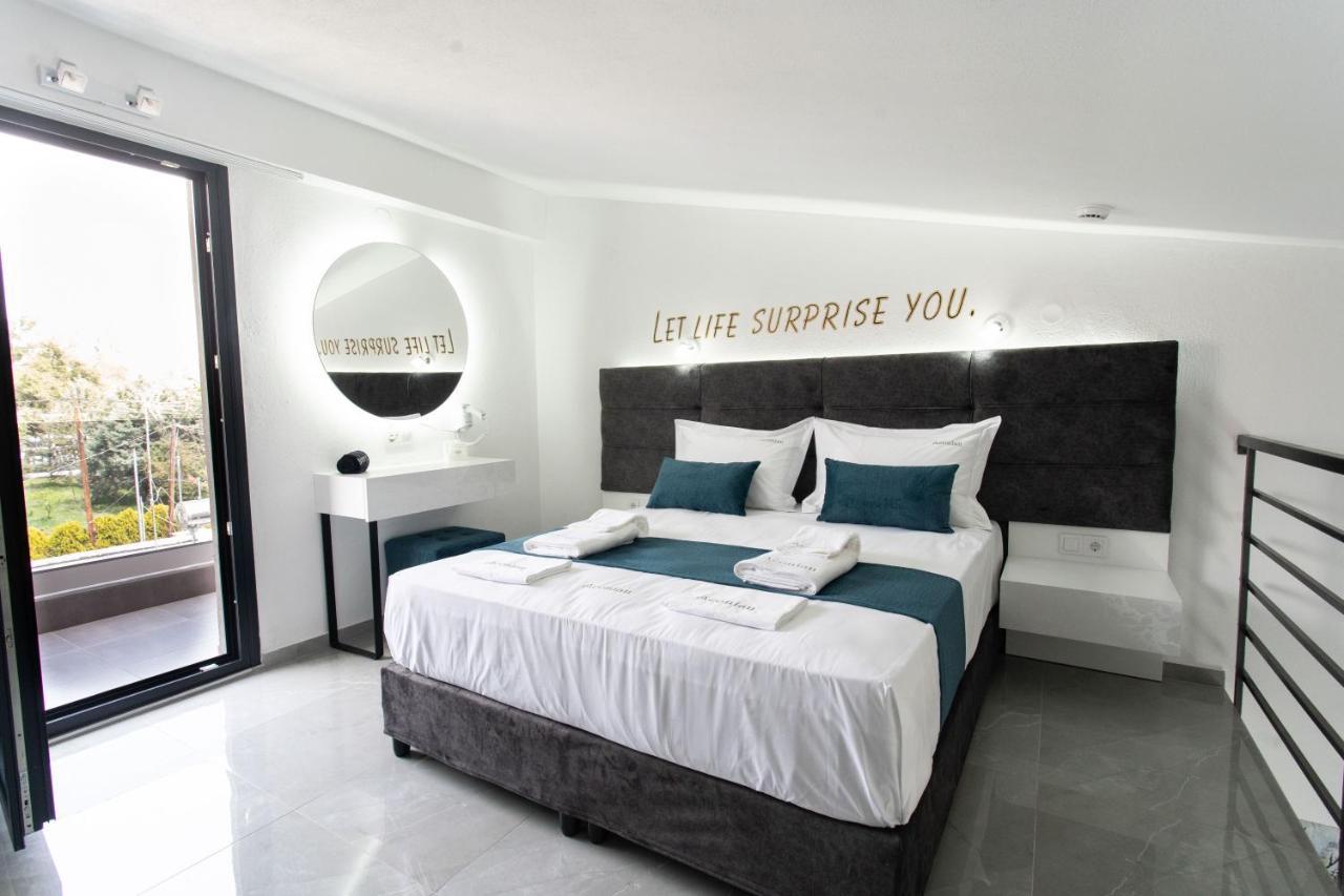 Aeonian Luxury Suites Asprovalta, Adults Only & Kids 12 Plus Bagian luar foto